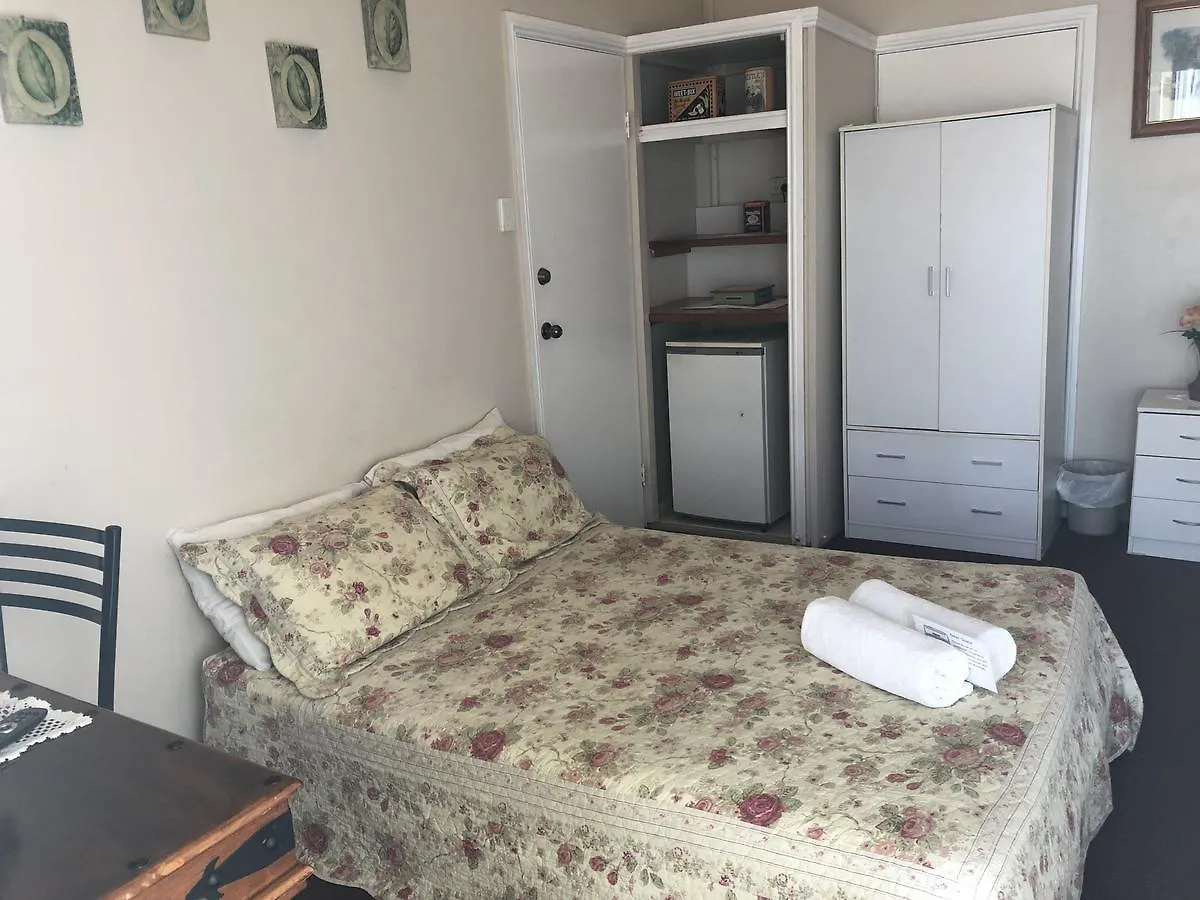 Royal Private Hotel Charters Towers 2*,  Ausztrália