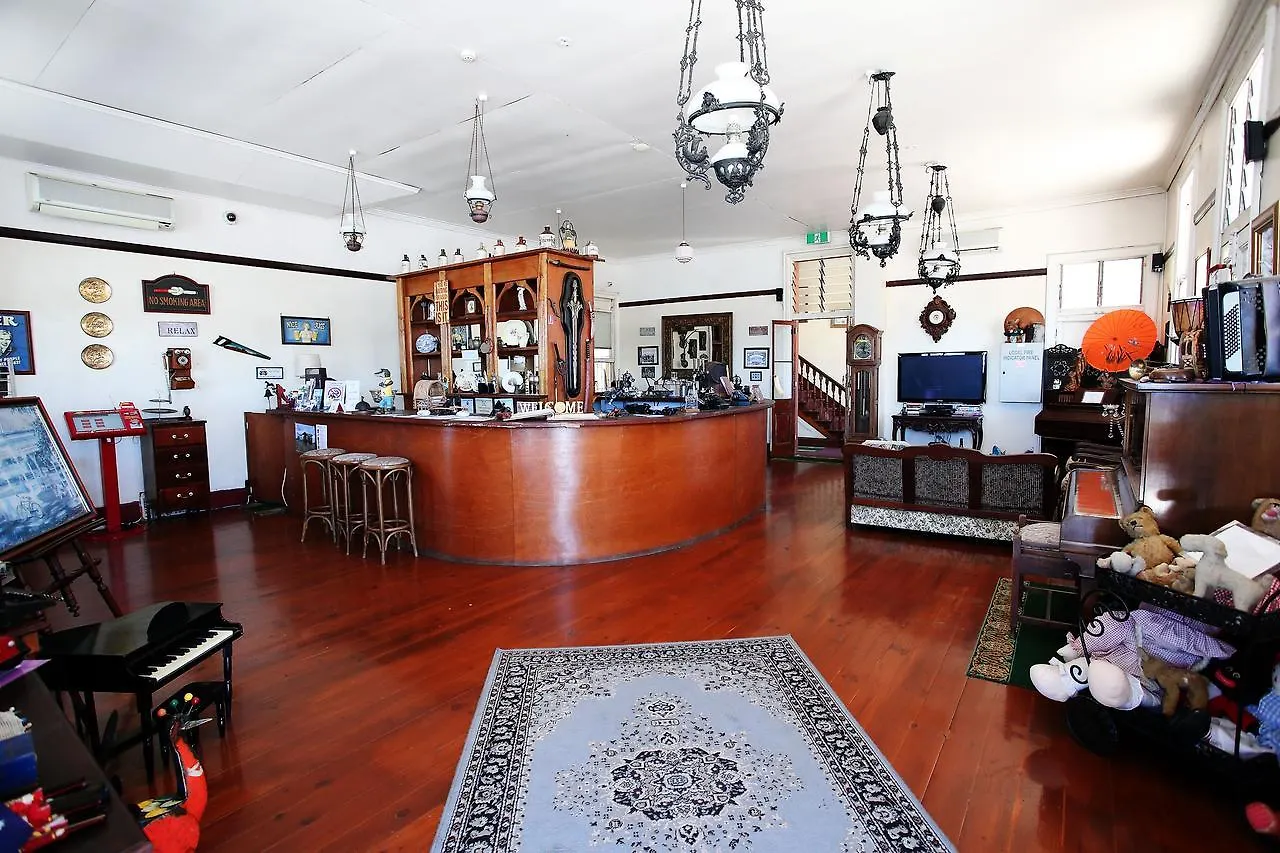 Royal Private Hotel Charters Towers