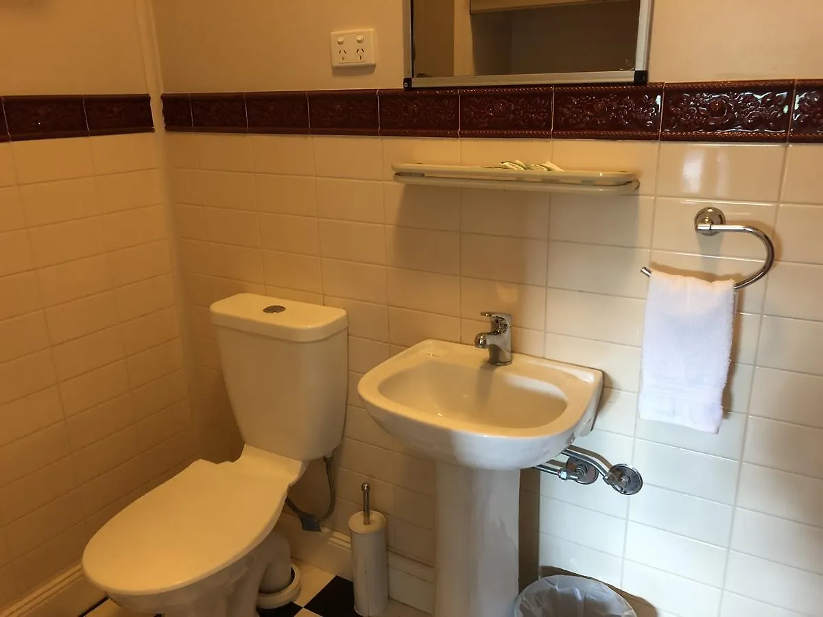 Royal Private Hotel Charters Towers