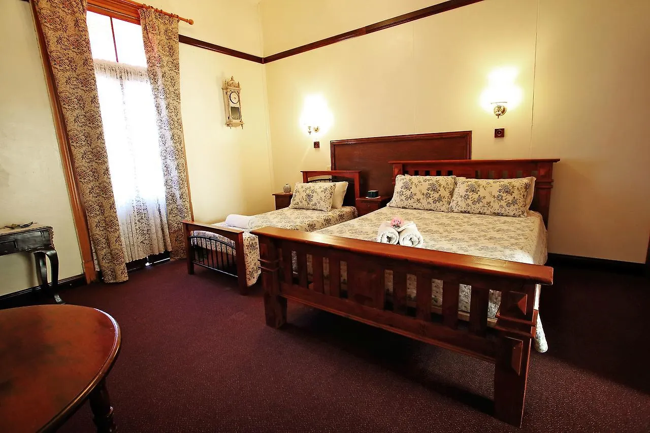 Royal Private Hotel Charters Towers