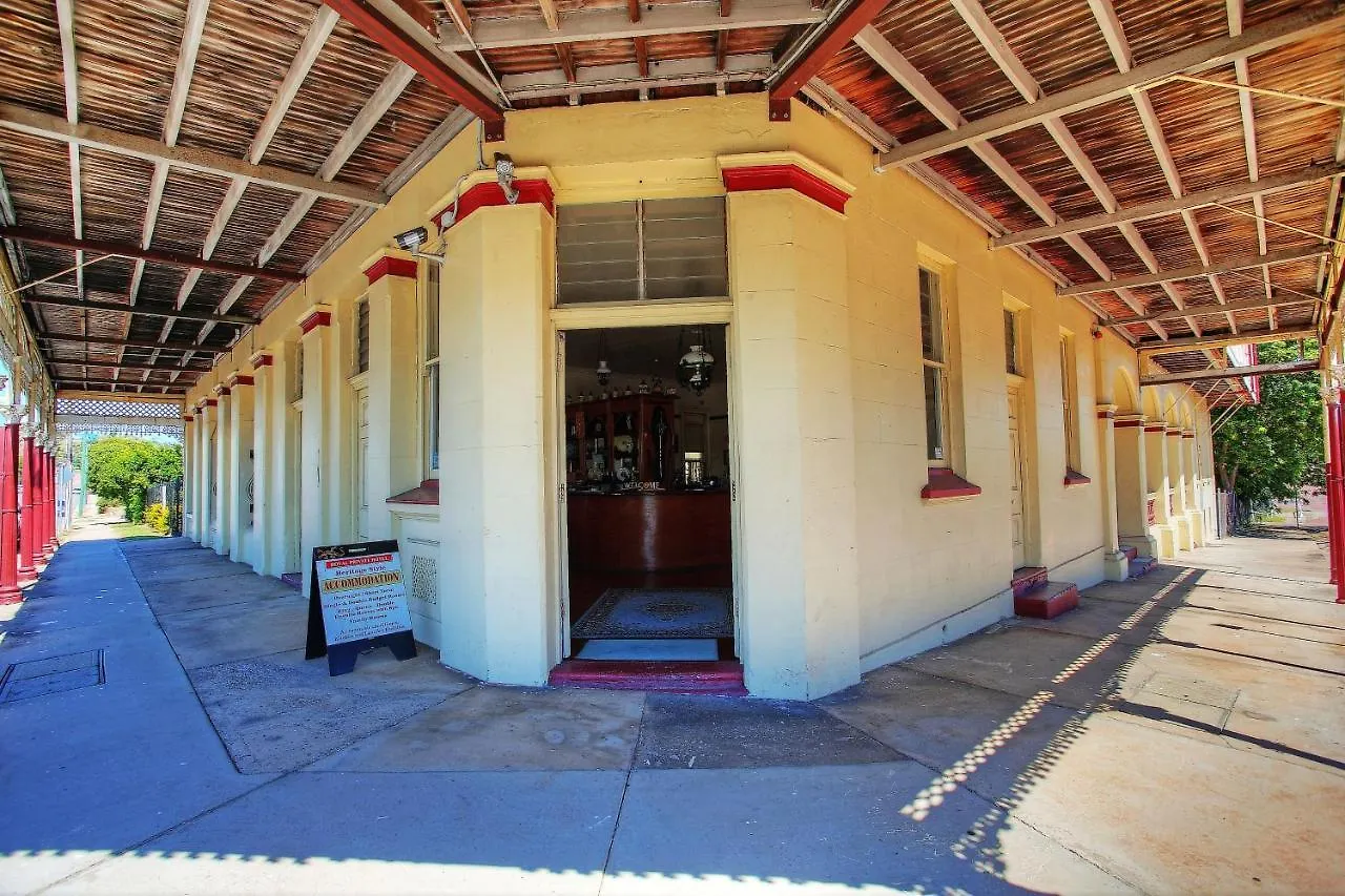 Royal Private Hotel Charters Towers